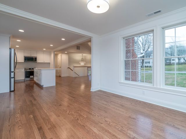 7 Finch Drive, Ridgefield, CT 06877