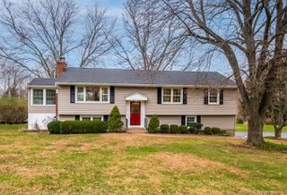 7 Finch Drive, Ridgefield, CT 06877