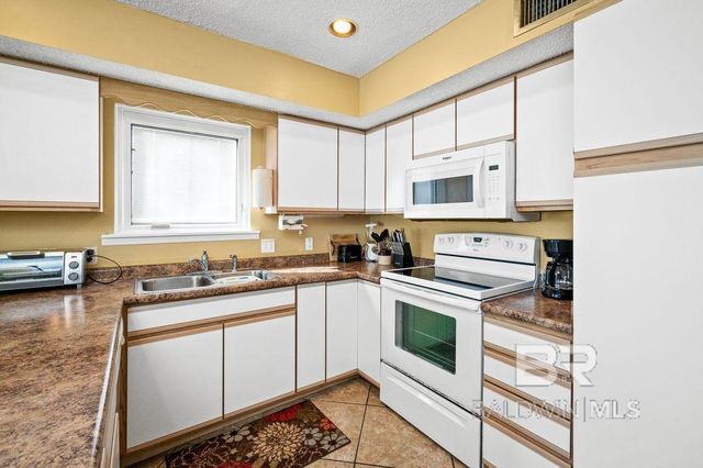 1449 W Beach Boulevard Unit 1 & 2, Gulf Shores, AL 36542