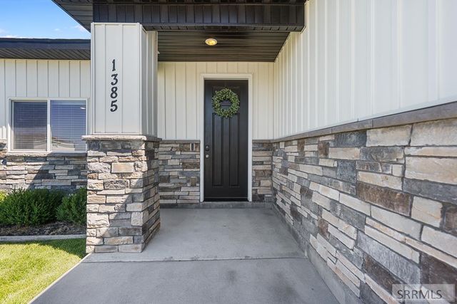 1385 Stone Drive, Rexburg, ID 83440