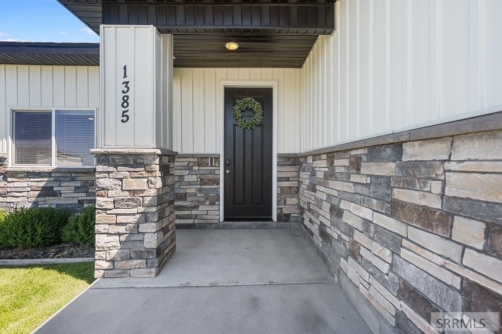 Image 62 of property listing at 1385 Stone Drive, Rexburg, ID 83440