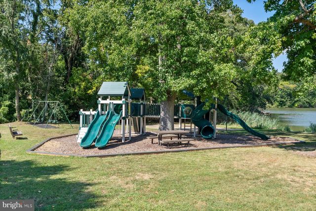 1543 LEE WAY, Edgewater, MD 21037
