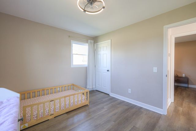 7 Roberts Ln, Lebanon, TN 37087