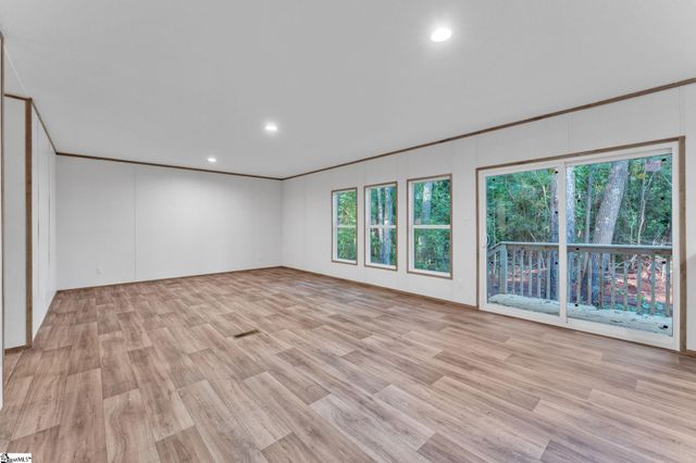 111 Russell Court, Belton, SC 29627