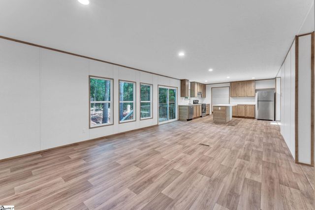 111 Russell Court, Belton, SC 29627