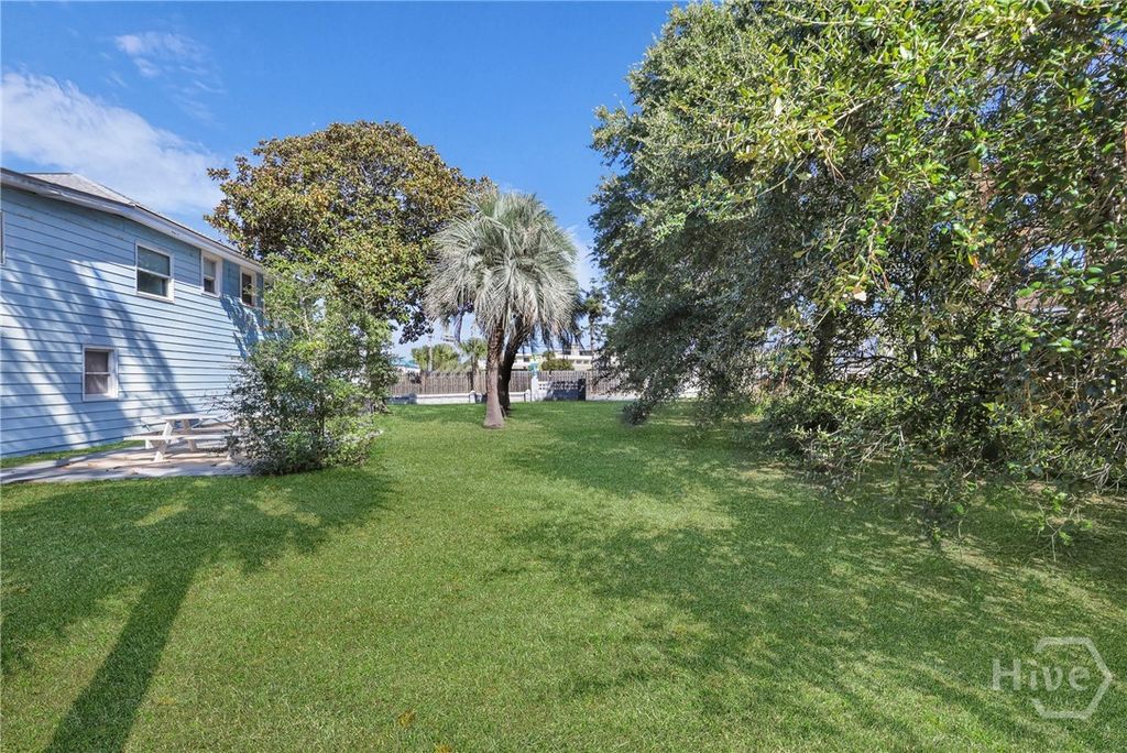 Image 30 of property listing at 15 15th Street, Tybee Island, GA 31328
