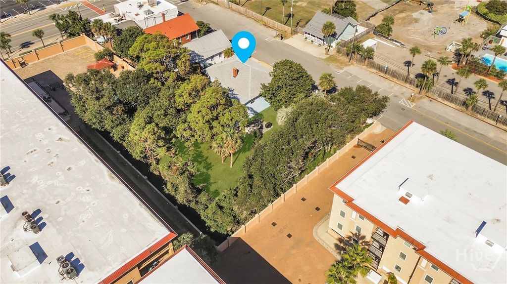 Image 40 of property listing at 15 15th Street, Tybee Island, GA 31328