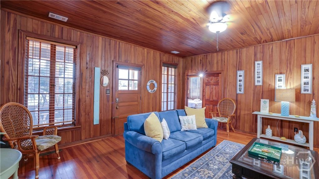 Image 5 of property listing at 15 15th Street, Tybee Island, GA 31328