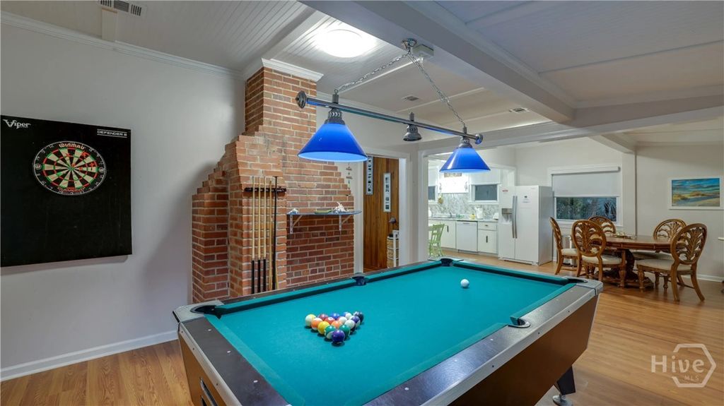 Image 9 of property listing at 15 15th Street, Tybee Island, GA 31328