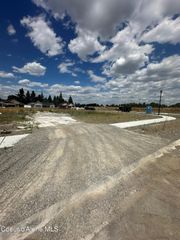 4502 E Savea Lane, Post Falls, ID 83854