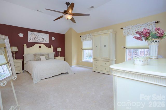 5361 Cambridge Bay Drive, Charlotte, NC 28269