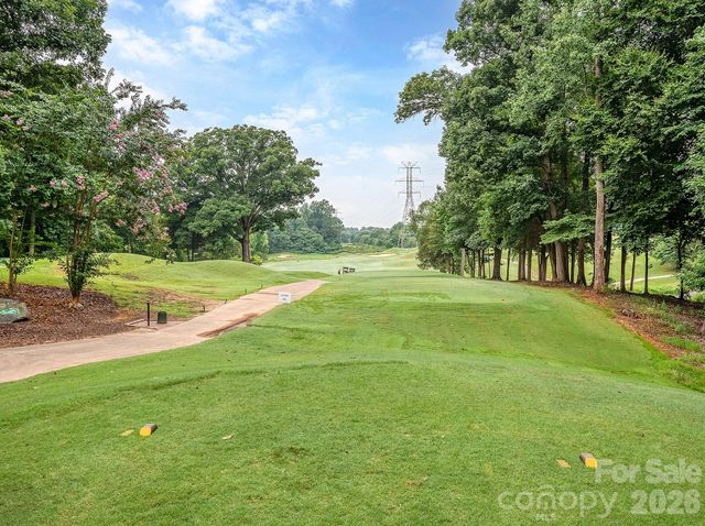 5361 Cambridge Bay Drive, Charlotte, NC 28269