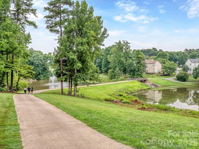 5361 Cambridge Bay Drive, Charlotte, NC 28269