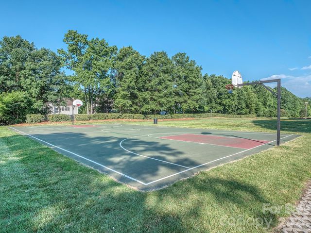 5361 Cambridge Bay Drive, Charlotte, NC 28269