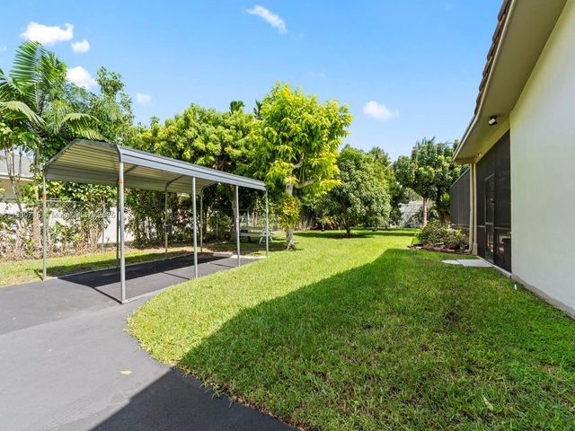 17223 SW 87th Ave, Palmetto Bay, FL 33157
