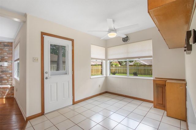 711 Rosewood Drive, Shenandoah, TX 77381