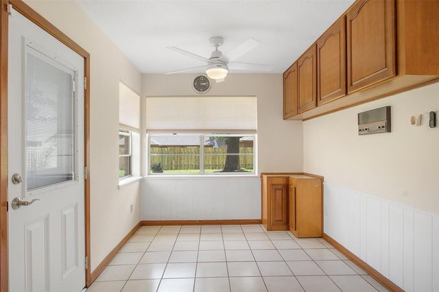 711 Rosewood Drive, Shenandoah, TX 77381