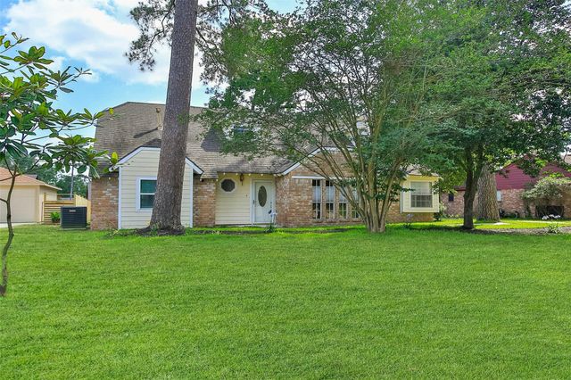 711 Rosewood Drive, Shenandoah, TX 77381