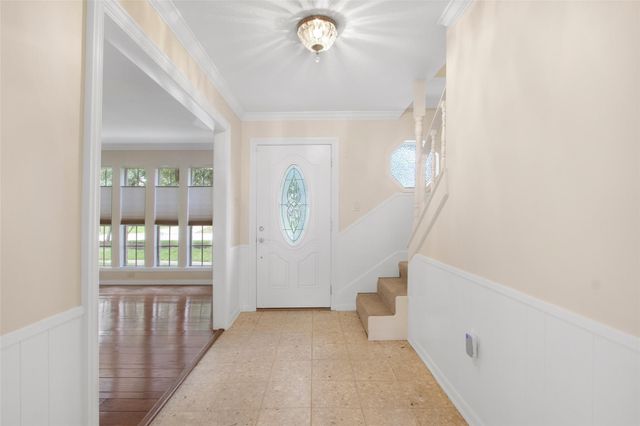 711 Rosewood Drive, Shenandoah, TX 77381