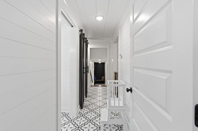 411 2nd Ave, S, Loretto, TN 38469