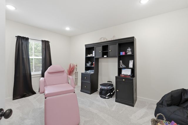 411 2nd Ave, S, Loretto, TN 38469