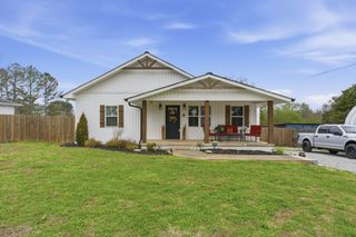 411 2nd Ave, S, Loretto, TN 38469