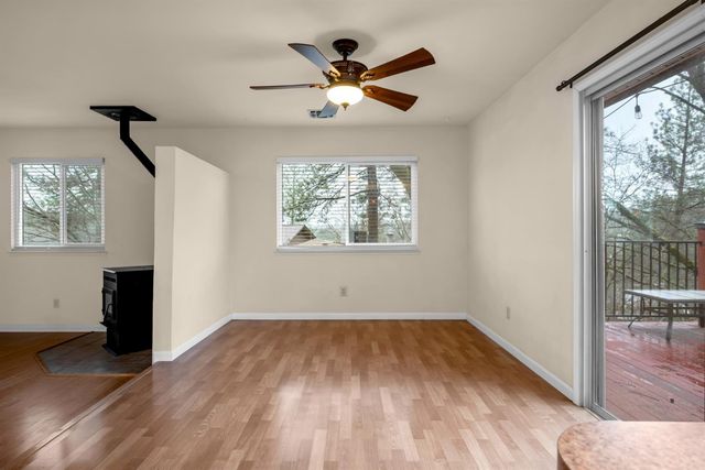 813 Blue Bell Ct, Placerville, CA 95667