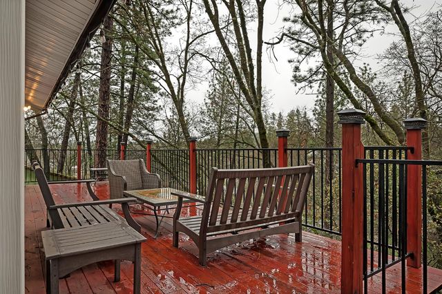 813 Blue Bell Ct, Placerville, CA 95667