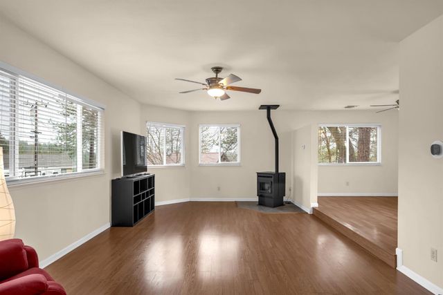 813 Blue Bell Ct, Placerville, CA 95667