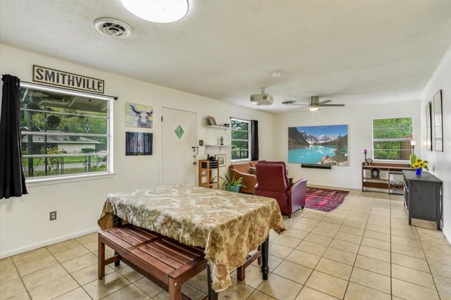 407 Hill ST, Smithville, TX 78957
