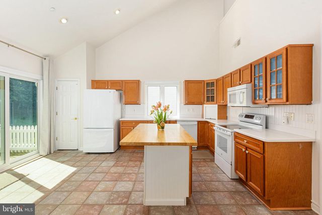 14 NORWOOD LN, Fredericksburg, VA 22406
