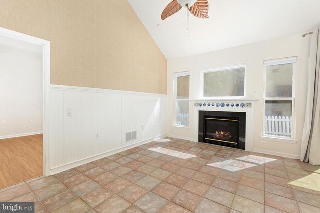 14 NORWOOD LN, Fredericksburg, VA 22406