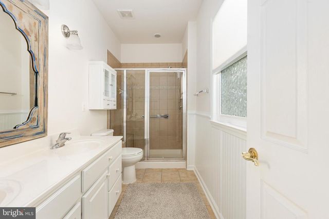 14 NORWOOD LN, Fredericksburg, VA 22406