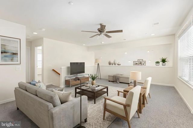 14 NORWOOD LN, Fredericksburg, VA 22406