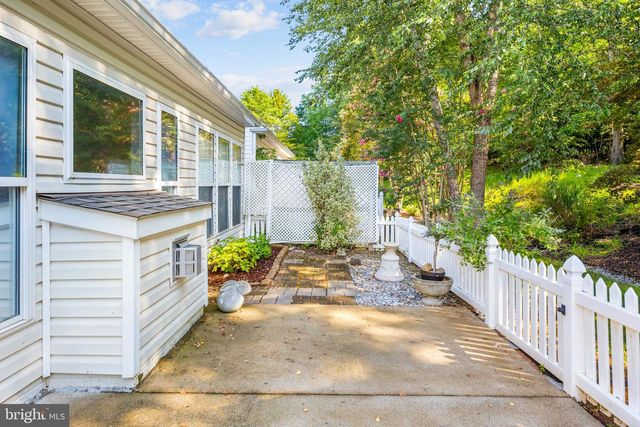 14 NORWOOD LN, Fredericksburg, VA 22406