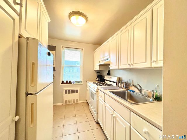 39 Glenbrook Road 5L, Stamford, CT 06902