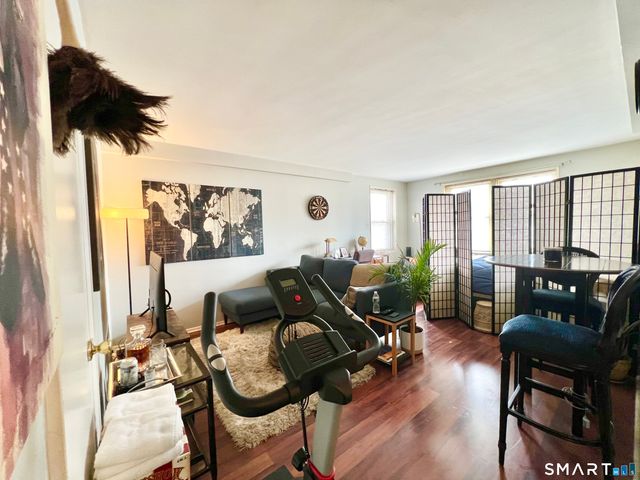 39 Glenbrook Road 5L, Stamford, CT 06902