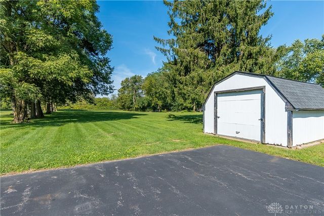 4070 Tipp Cowlesville Road, Tipp City, OH 45371