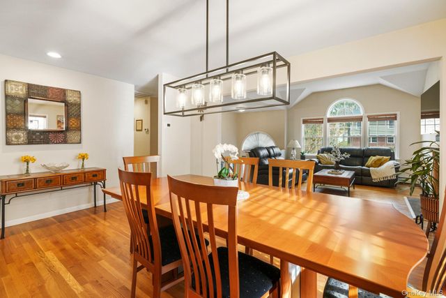 136 Edgewood Avenue, Thornwood, NY 10594