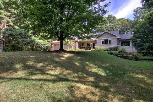 5500 Harold Street, Eau Claire, WI 54701