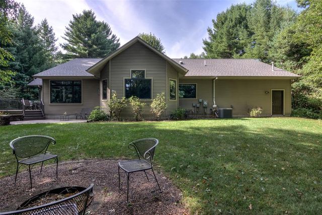 5500 Harold Street, Eau Claire, WI 54701