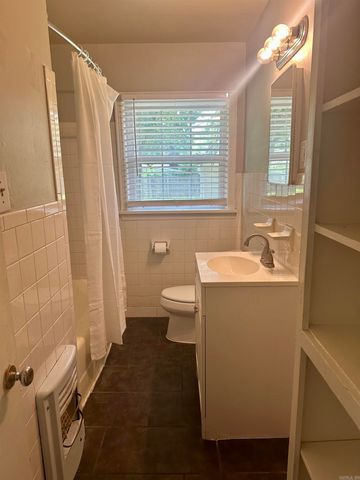 605 W Martin Street, Jacksonville, AR 72076