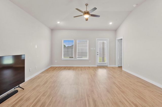 5858 Dawning Sun Street, Fulshear, TX 77441