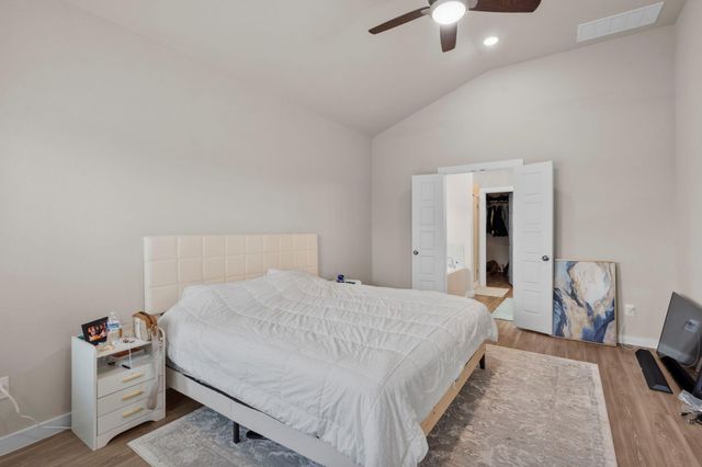5858 Dawning Sun Street, Fulshear, TX 77441