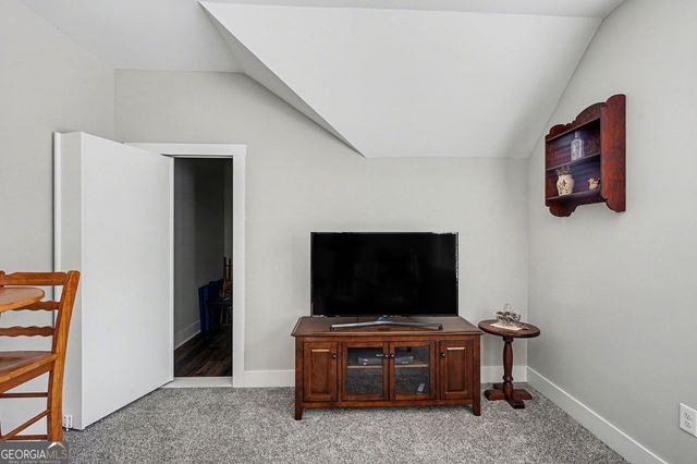 1505 Willis Road, Barnesville, GA 30204