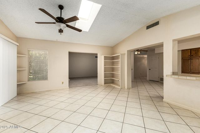 938 E DRIFTWOOD Drive, Tempe, AZ 85283