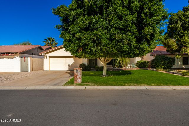 938 E DRIFTWOOD Drive, Tempe, AZ 85283