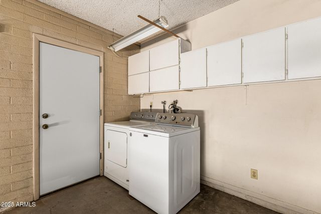 938 E DRIFTWOOD Drive, Tempe, AZ 85283