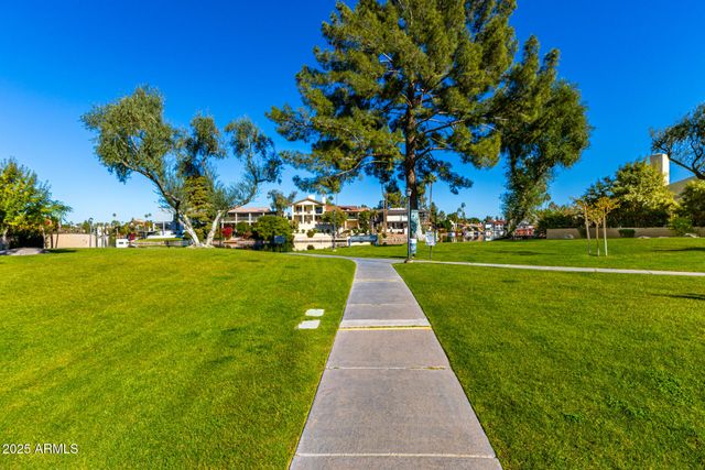 938 E DRIFTWOOD Drive, Tempe, AZ 85283