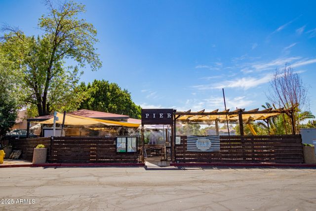 938 E DRIFTWOOD Drive, Tempe, AZ 85283